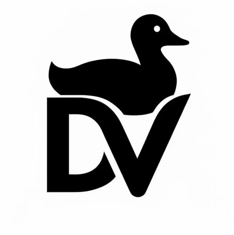DUXKV01D Logo